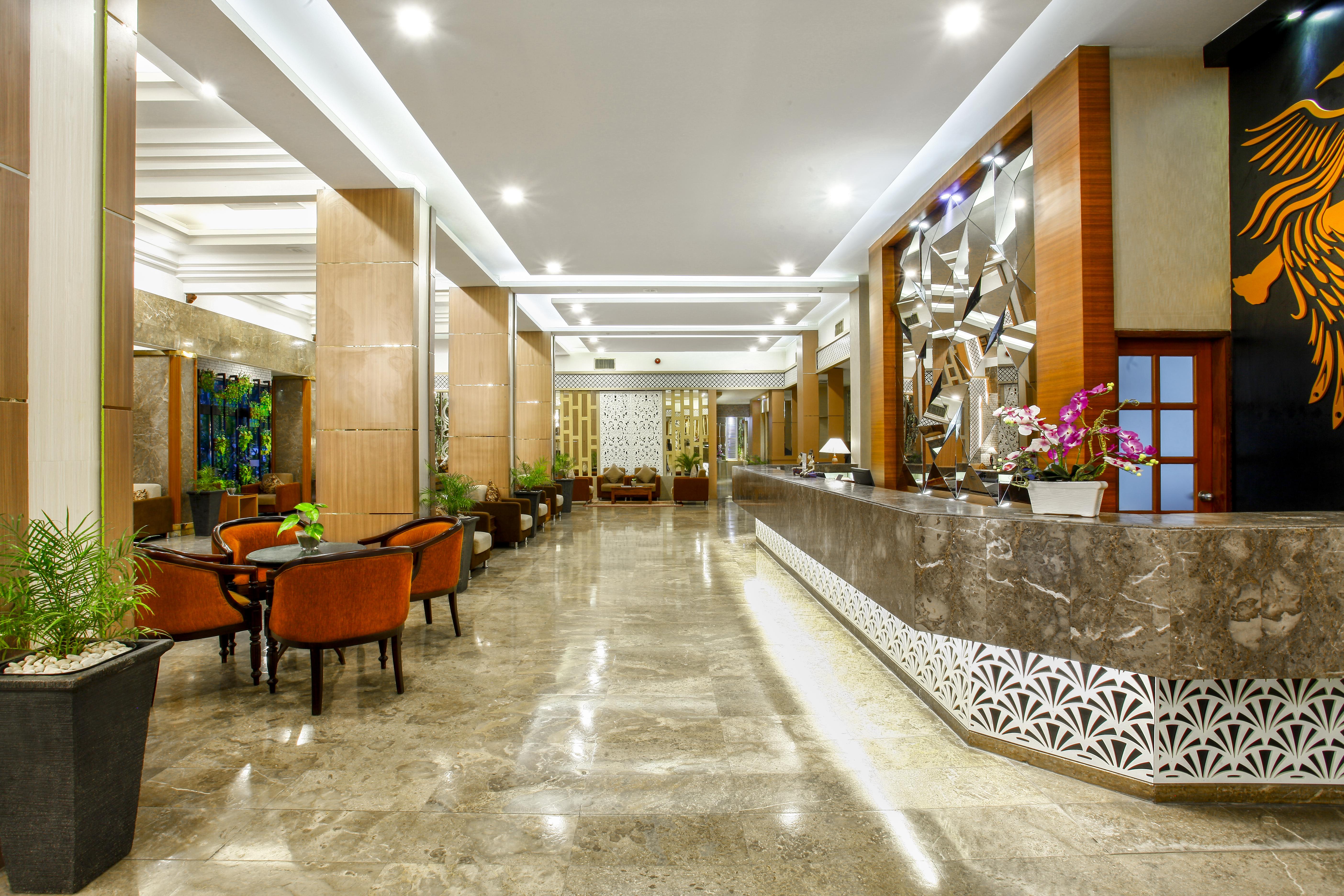 Grand Inna Tunjungan Surabaya Exterior photo